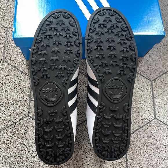ADIDAS Originals Men’s Samoa, Cloud White/Black - Picture 14 of 16